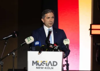 AK Parti Genel Başkan Yardımcısı Sırakaya: “Avrupa’daki Türk müteşebbisler 750 bin kişiye istihdam sağlıyor”