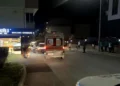Kafede tartıştığı kişiyi silahla vurup kaçtı