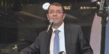 Kayseri Vali Yardımcısı Şenol Esmer, kalp krizi sonucu vefat etti