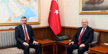 Ankara’da önemli görüşme. İçişleri Bakanı Çiftçi, Milli Savunma Bakanı Güler’i ziyaret etti