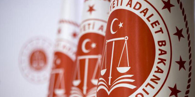 Adalet Bakanlığı 15 bin yeni personel alacak: Başvurular bugün başlıyor
