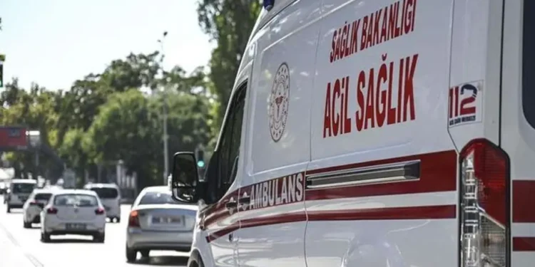 Parktaki gençlere pompalı tüfekle saldırdı. 10 kişi yaralandı