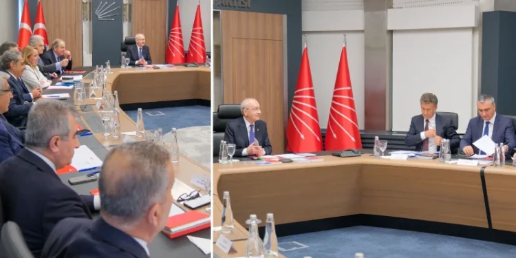 CHP Genel Başkanı Kılıçdaroğlu MYK Toplantısına başkanlık etti