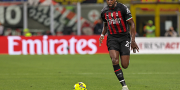 Milan’ın yıldızı 31 yaşında futbolu bıraktı