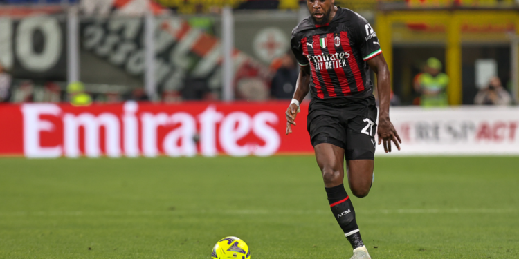 Milan’ın yıldızı 31 yaşında futbolu bıraktı