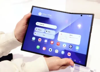 Samsung Galaxy Z Fold 8 ve Flip 8 Modelleri Şekilleniyor
