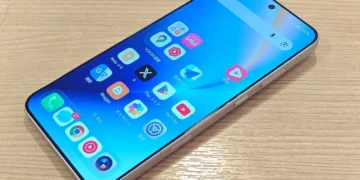 HONOR 10.000 Nit Ekranlı Telefonuyla SInırları Zorlayacak