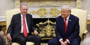 İsrail basınından Erdoğan iddiası: Trump’ı ikna ederek silahlandırma planını engelledi