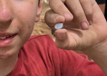 12 yaşındaki çocuk Hz. İsa’nın lanetlediği şehirde tarihi değiştirebilecek bir taş buldu