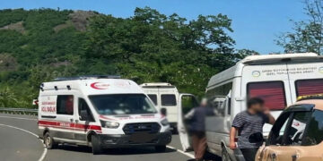 Ordu’da kalp krizi geçiren minibüs şoförü faciayı önledi: Hastanede hayatını kaybetti