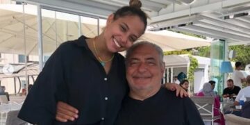 Reha Muhtar’ın kızı Ayşe Nazlı’dan babasına duygusal veda