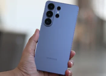 Samsung Galaxy Telefonlar için Yeni Google Play Sistem Güncellemesi Yayınlandı