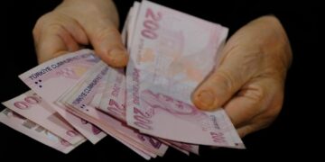 Merkez Bankası ipucunu verdi: Memur ve emeklinin Temmuz maaş tablosu ortaya çıktı