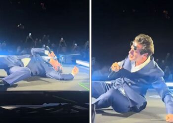 Konserden görüntüler ortalığı karıştırdı: Teoman kendini yere attı