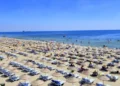 İBB plajlarında sezon açıldı. İstanbullular 14 plajda denize girebilecek