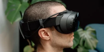 Valve 13 Tonluk VR Başlığı İthalatı Gerçekleştirdi