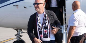 Beşiktaş yeni teknik direktörü Vincenzo Italiano’yu resmen açıkladı