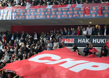 Kılıçdaroğlu’na ‘butlan’ tepkileri dinmiyor: 84 CHP’li eski vekil daha ‘hemen kurultay’ dedi