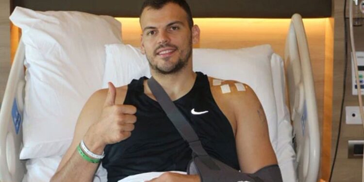 Beşiktaş GAİN’de Ante Zizic ameliyat oldu